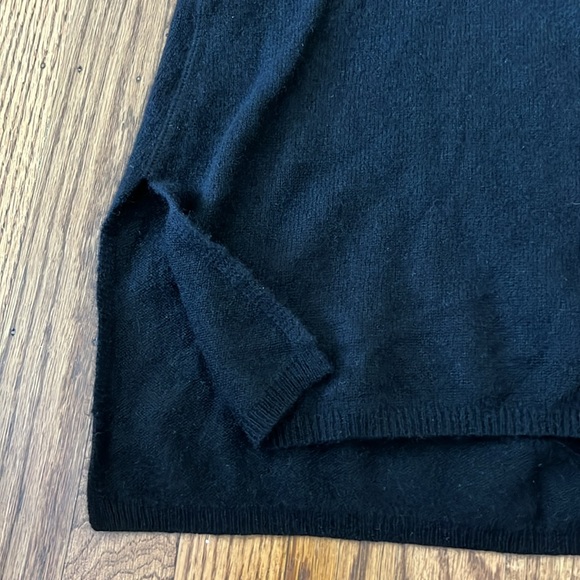 Saks 5th Ave Cashmere Cowlneck XS - Picture 4 of 6